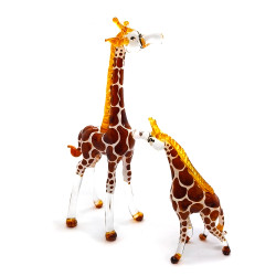 Giraffe Stand