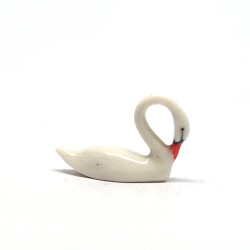 Tiny Swan