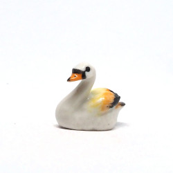 Tiny Swan