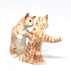 Hug Cat